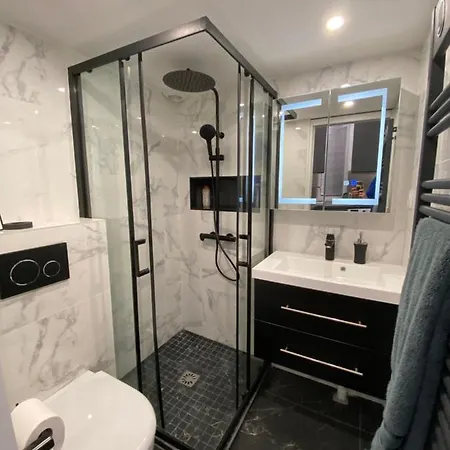 Luxurious Loft Near Jardin Du Luxembourg Parijs